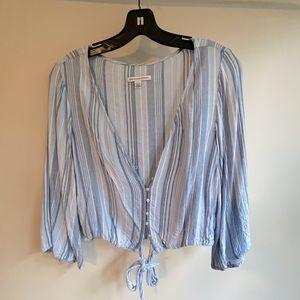 Gently Used American Eagle Tie Front Top, size small